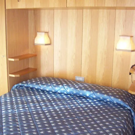 Punta Margherita 3* 발토우르넨체