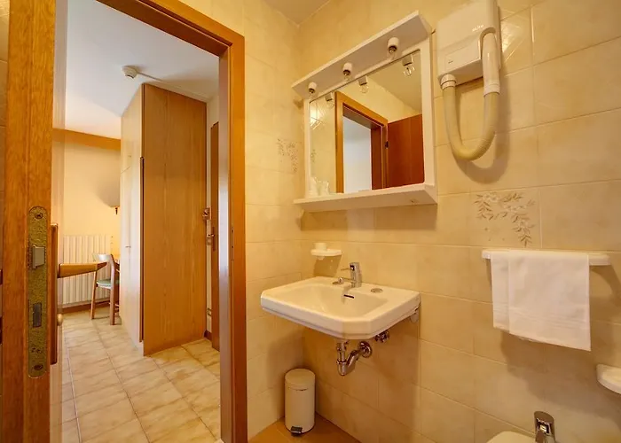 Hotel Punta Margherita 3*